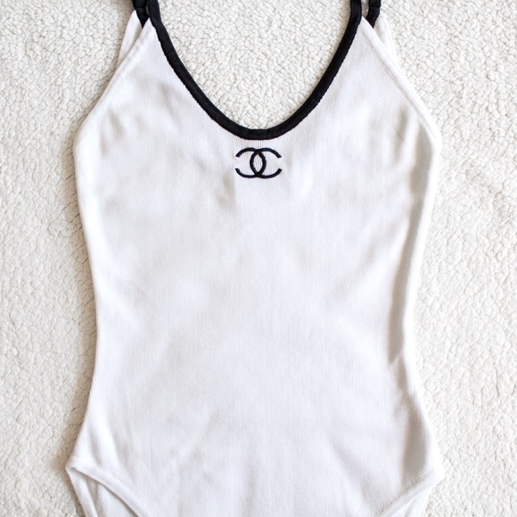 Rare Chanel Vintage '90s White Cotton CC Bodysuit - Picture 6 of 9